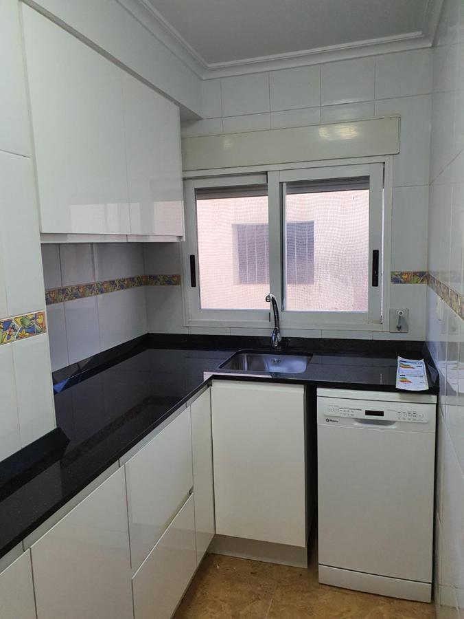 Beach Apartment-Villajoyosa, North Alicante Bagian luar foto